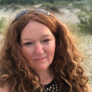 Meet your Posher, Traci